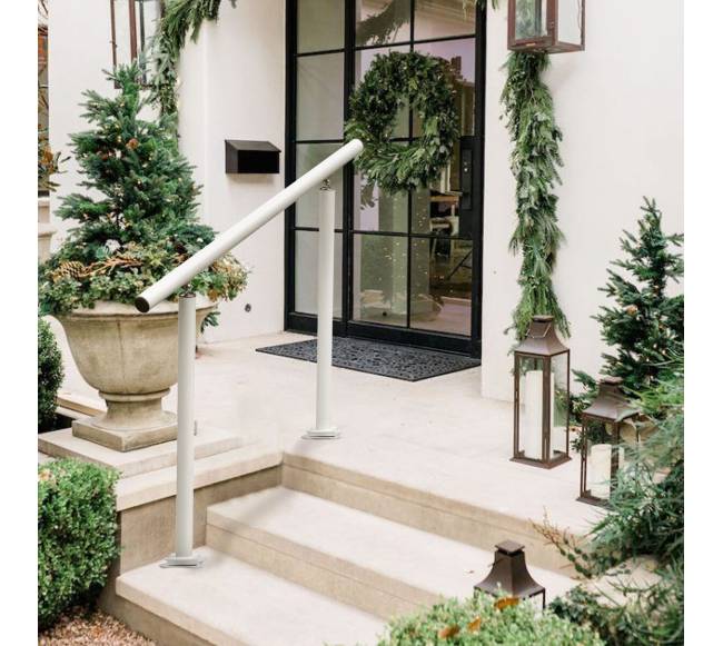 Lauko laiptų turėklai baltos spalvos7