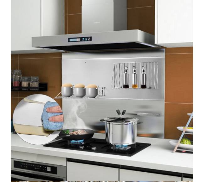 Nerūdijančio plieno sienelė su lentyna4