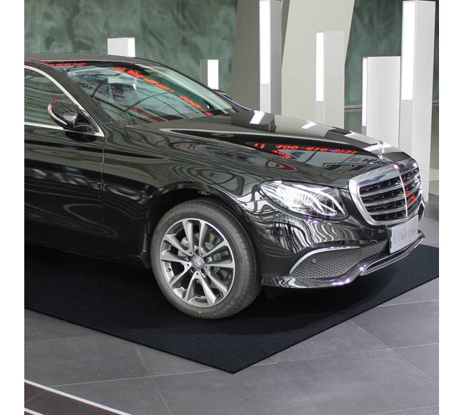 Atsparus vandeniui garažo grindų kilimėlis automobiliams7