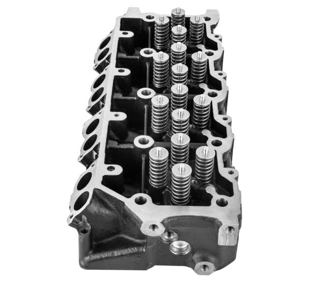 Variklio cilindro galvutė 6.4L Ford F250-F55010