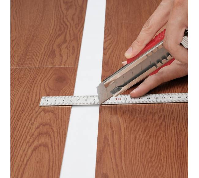 Lipnios vinilinės grindų plytelės9