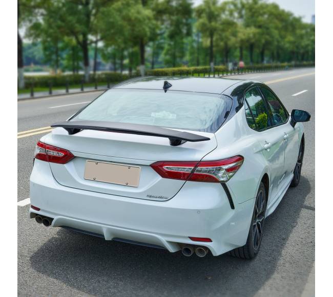 gt automobilio sparnas galinis spoileris universalus7