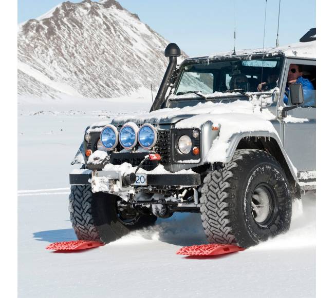 Raudonos traukos lentos 2 vnt.7