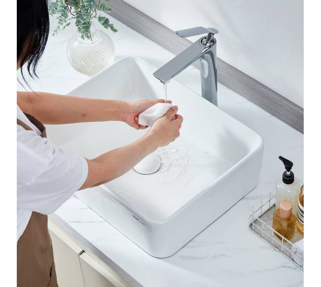 Modernus keraminis praustuvas ant stalviršio7