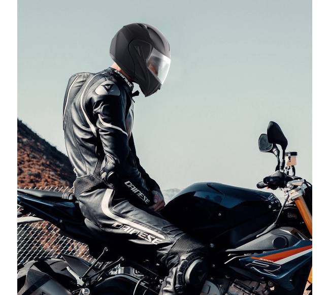 Motociklininko šalmas su Bluetooth lizdu7