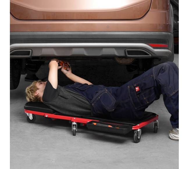 Sulankstomas mechaniko stūmamas kėdės ir taburetės derinys7