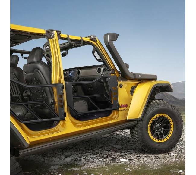Keturių durų Jeep Wrangler JK vamzdiniai vartai7