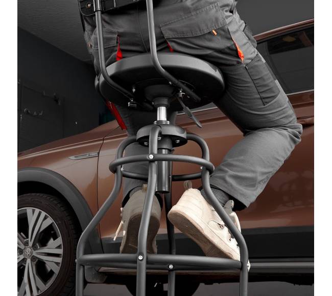 Reguliuojamo aukščio taburetė su atlošu7