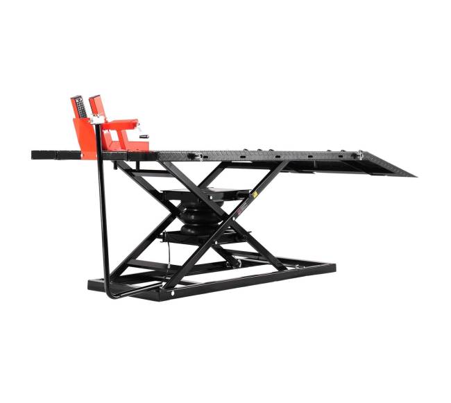 Motociklo keltuvas su pneumatinėmis funkcijomis10