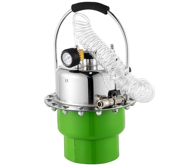 Pneumatinis stabdžių skysčio keitimo įrankis10