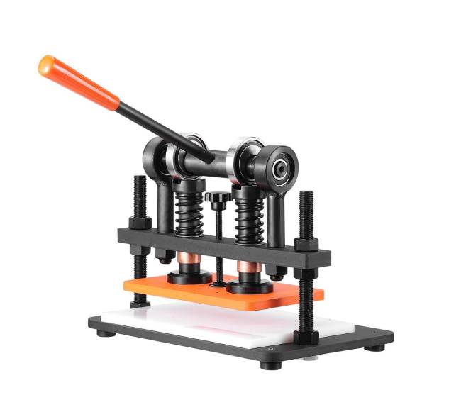 Odos pjaustymo ir presavimo staklės su štampu8