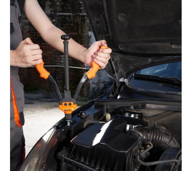 Rievių įrankis su 7 antgaliais ir kniedėmis7