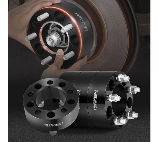 5 skylių ratų tarpikliai 4 vnt juodi7