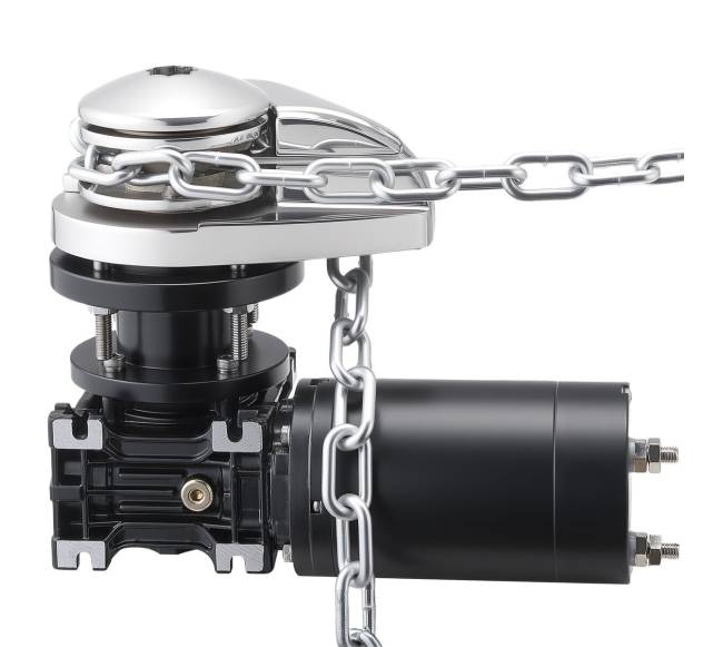 Vertikalus elektrinis mechanizmas laivams10