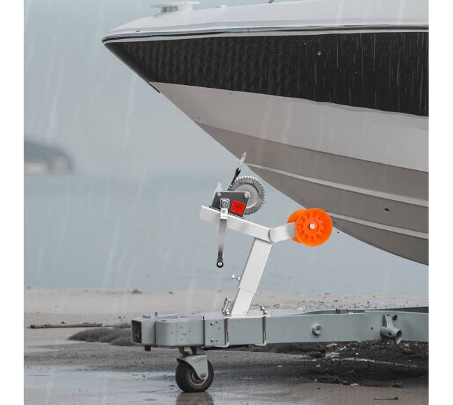 Laivų priekabos gervės laikiklis su ritiniu 544 kg7