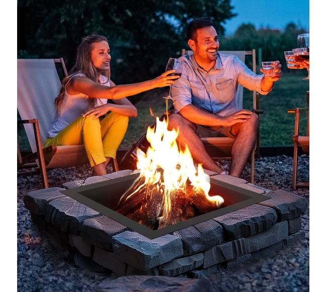 Kvadratinis 42x42 cm laužavietės žiedas7