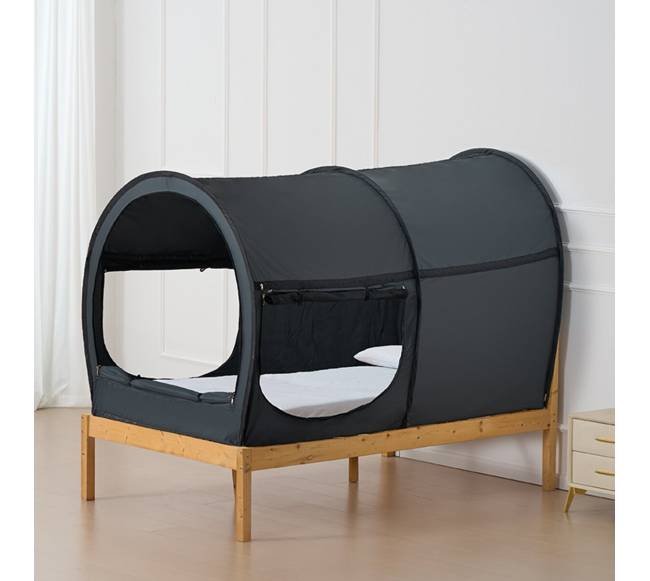 Keturių durų miegamojo palapinė su tamsinančiomis sienelėmis7