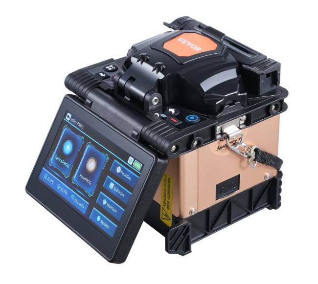 Šviesolaidžių sujungimo įrenginys su 4 varikliais0