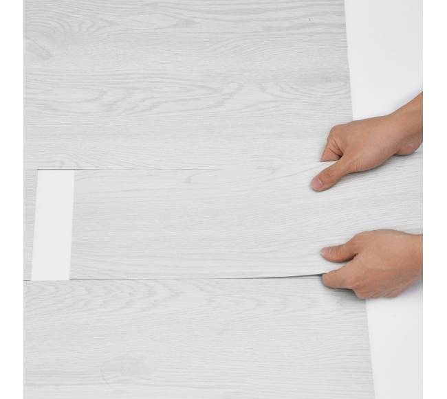 Lipnios vinilinės grindų plytelės 36 vnt 2,5 mm storio šviesiai pilkos medienos tekstūra9