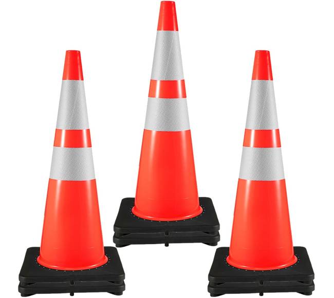 6 vnt. 92 cm eismo kūgiai su svoriu7