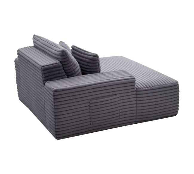 miegamojo krėslas su pagalvėlėmis0