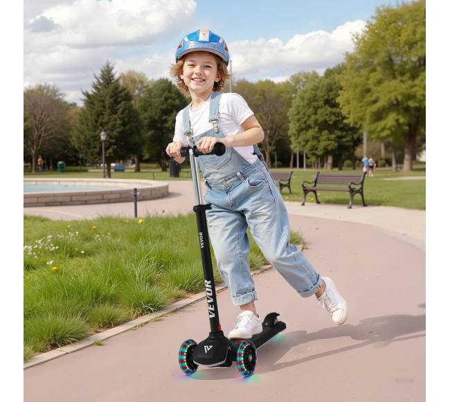 3 ratų vaikų paspirtukas su šviečiančiais ratais7