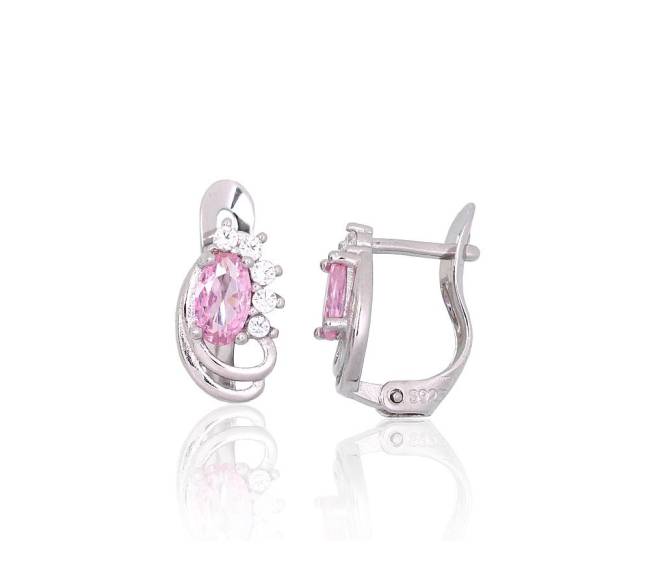 Sidabriniai auskarai ant cilindrinės spynos1