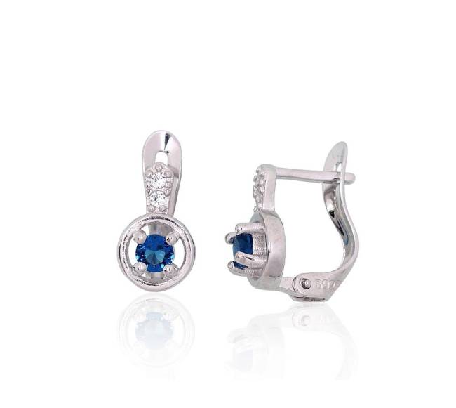 Sidabriniai auskarai ant cilindrinės spynos0