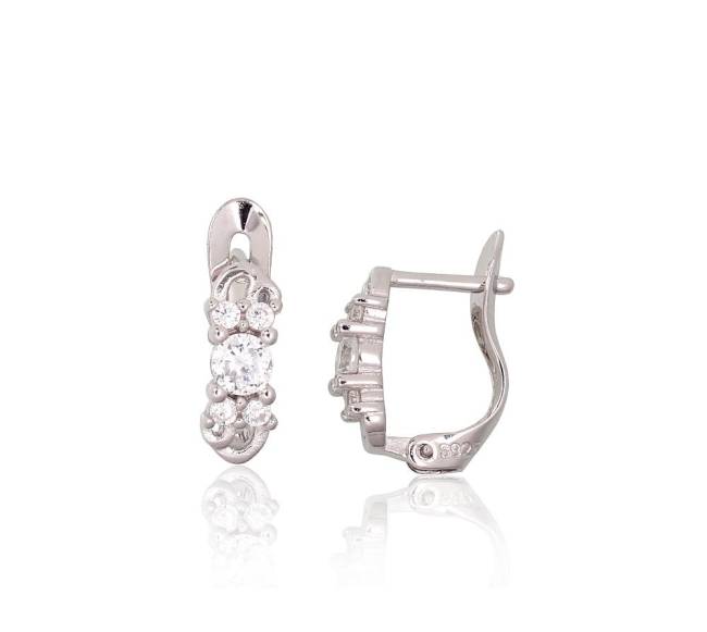 Sidabriniai auskarai ant cilindrinės spynos0