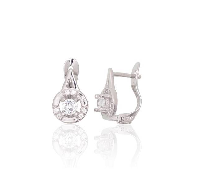 Sidabriniai auskarai ant cilindrinės spynos0