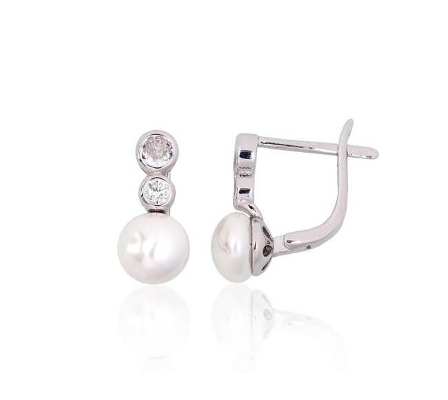 Sidabriniai auskarai ant cilindrinės spynos0