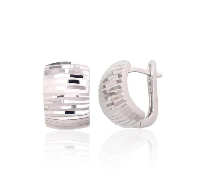 Sidabriniai auskarai ant cilindrinės spynos1