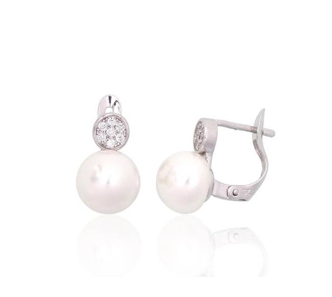 Sidabriniai auskarai ant cilindrinės spynos1