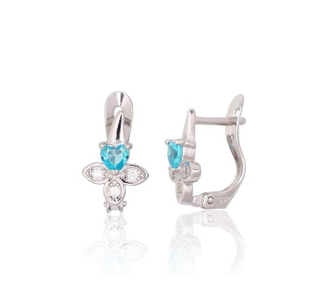 Sidabriniai auskarai ant cilindrinės spynos0