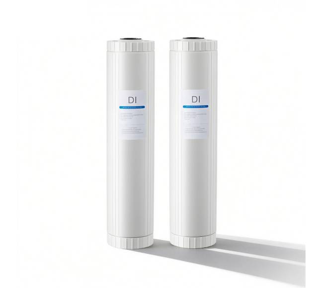 Dejonizuotas filtras bekontakčiui automobilių plovimui0