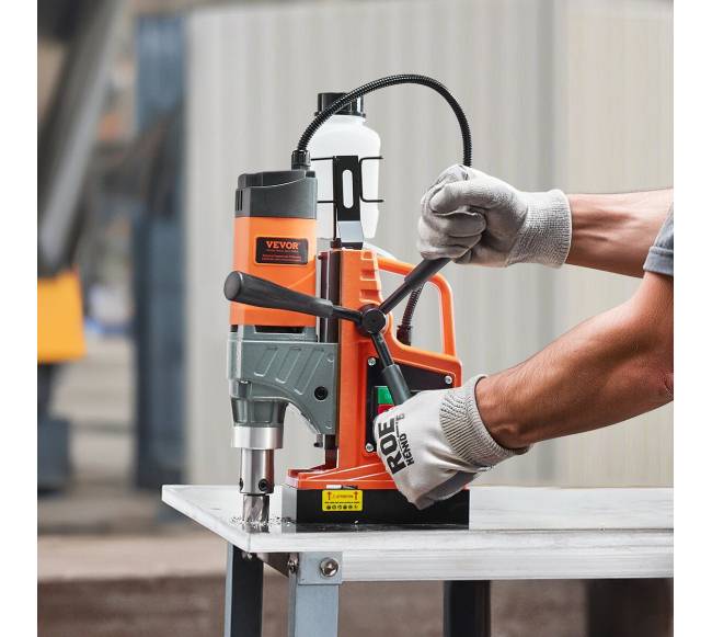 Magnetinė gręžimo mašina 1450W 12500N 850 aps.min.7