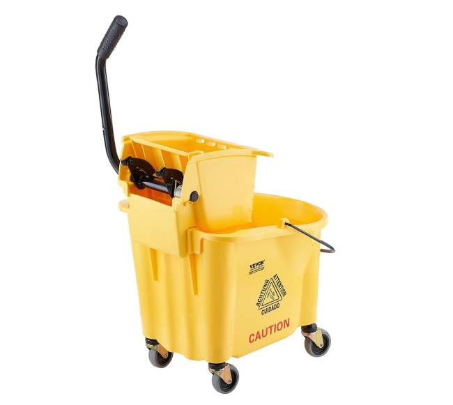 Grindų valymo kibiras su nugręžėju ant ratukų8