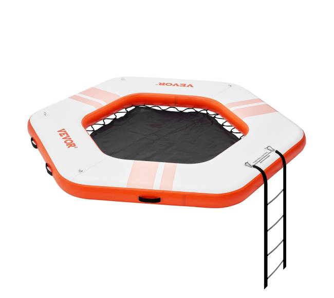 Pripučiama plaukiojanti platforma su batutu0