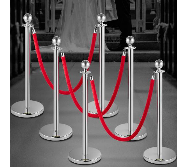 6 dalių raudona virvė ir sidabriniai stulpai7