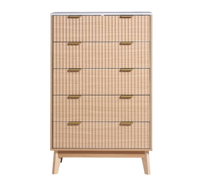 5 stalčių medinė komoda su priešaplampimu9