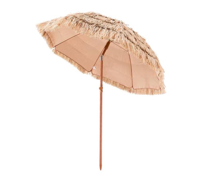 Tropinis šiaudinis skėtis sode ar paplūdimyje0