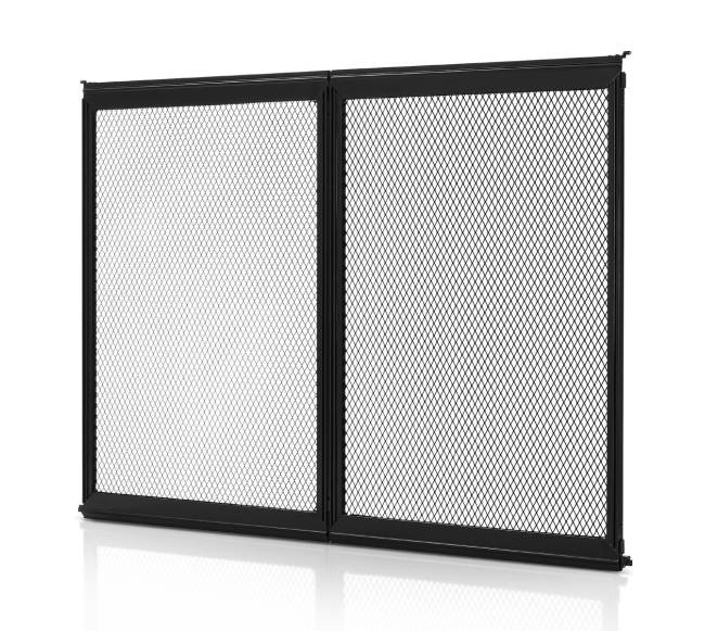 Aliuminio grotelių apsauga durims su šunims0