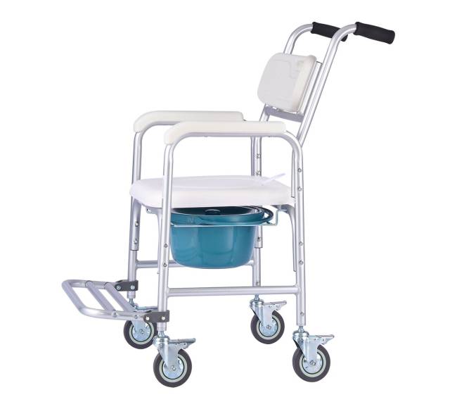 Kėdė su naktiniu puodu ir 4 ratais9