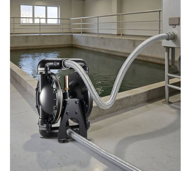 Oro veikiama dviguba diafragminė pompa, 132.5 LPM7