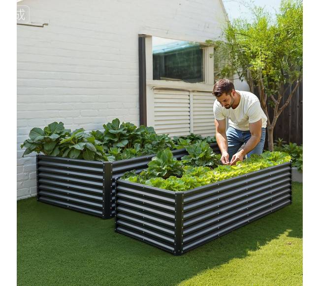 Metalinė pakelta lysvė daržui7