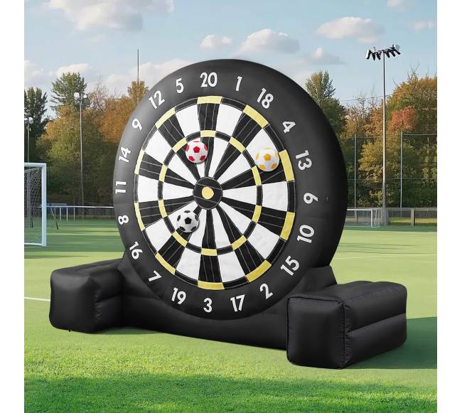 Pripučiama futbolo smiginio lenta su kamuoliais ir pompa7