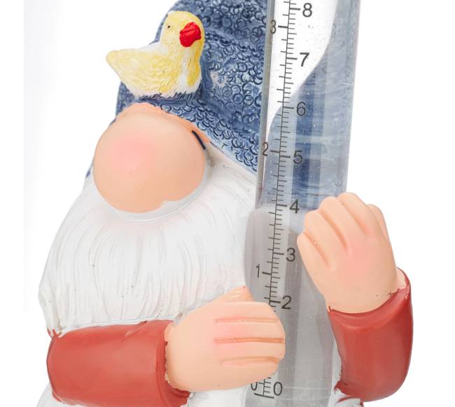 Sodo nykštukas su lietaus matuokliu5