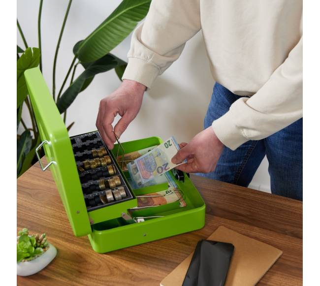 Pinigų dėžutė su skaitmeniniu kodu2
