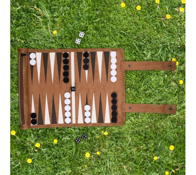 Kelioninis žaidimas Backgammon1