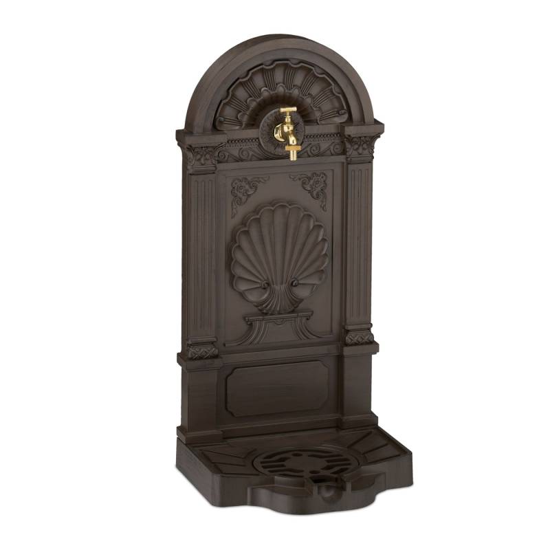 Vandens fontanas su kriauklės ornamentu0